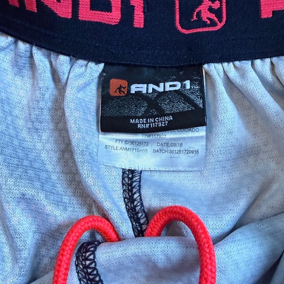 And1 Basketball Shorts - Picture 3 of 4